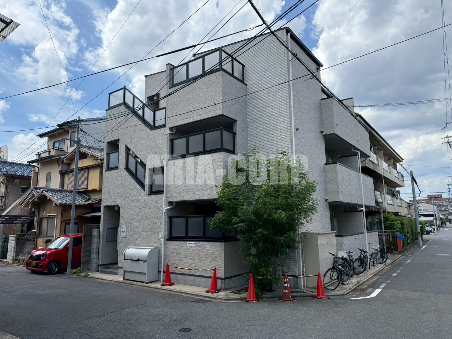 建物外観　2019年完成、大手ハウスメーカー施工デザイナーズ