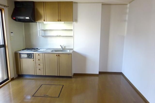 居室・リビング　キッチン