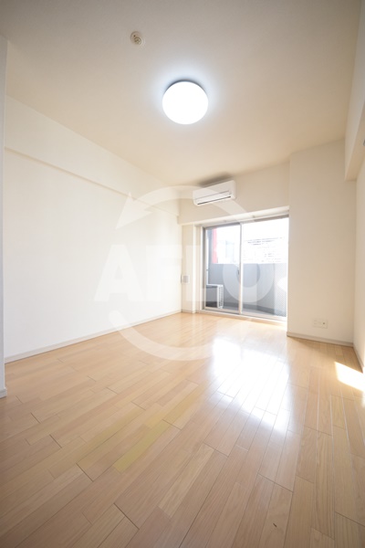 居室・リビング　アーデン堺筋本町　洋室