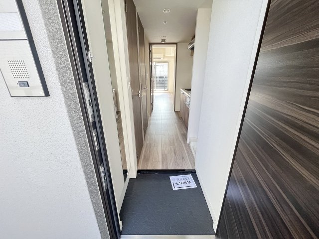 玄関　収納もある玄関です