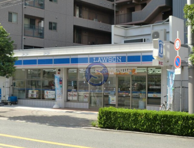 コンビニ　ローソン南堀江三丁目店（コンビニ）まで224m