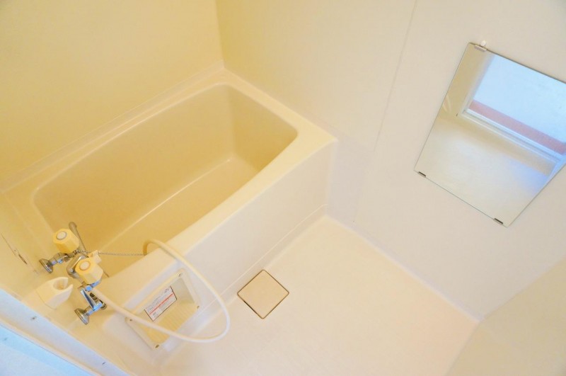 バス・シャワールーム　浴室