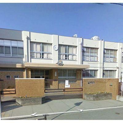 中学校　大阪市立長吉西中学校（中学校）まで558m