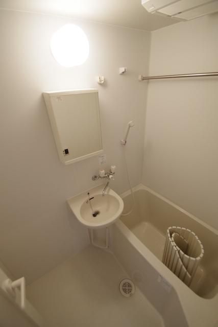 バス・シャワールーム　★洗面台★