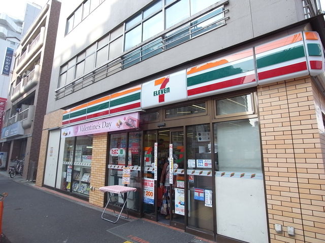 コンビニ　セブンイレブン 新宿職安通り店（コンビニ）まで510m
