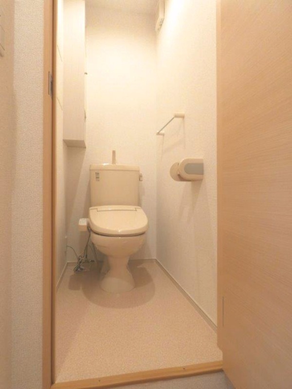 トイレ　図面と現状に相違がある場合には現状を優先