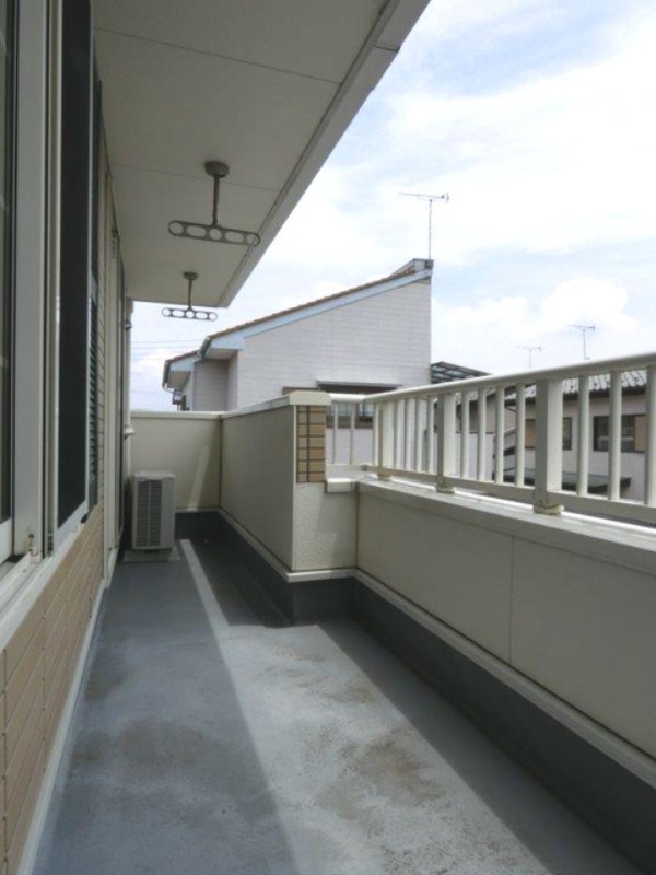 バルコニー　図面と現状に相違がある場合には現状を優先