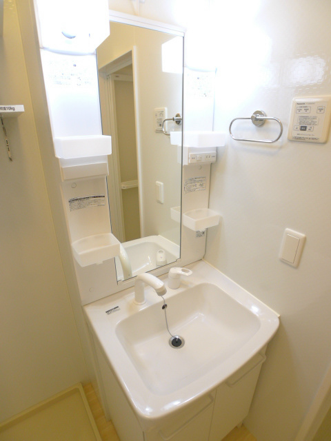 洗面設備　洗髪洗面化粧台