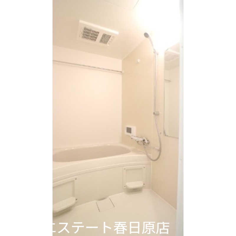 バス・シャワールーム　浴室乾燥機もあります