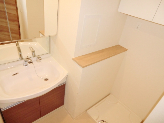 洗面設備　洗髪洗面化粧台付き♪