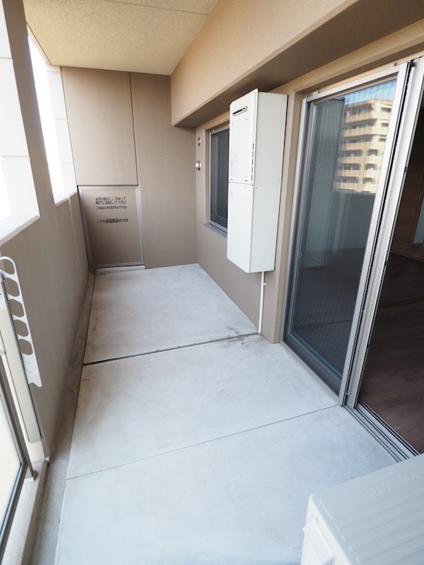 バルコニー　日当たりも良好。※参考画像