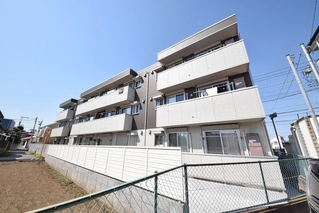 エントランス　★お問い合わせはタウンハウジングまで★