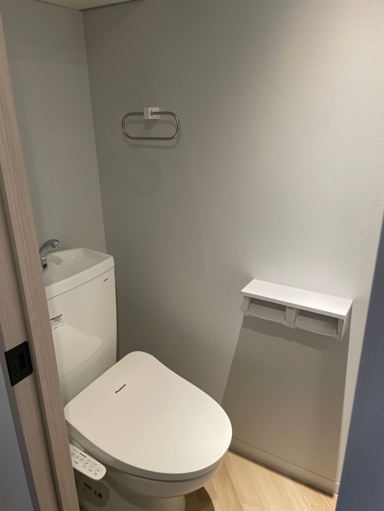 トイレ　☆温水洗浄便座☆
