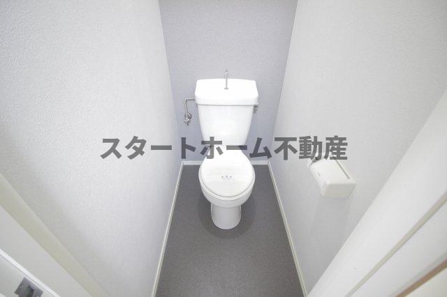 トイレ　トイレもきれいです