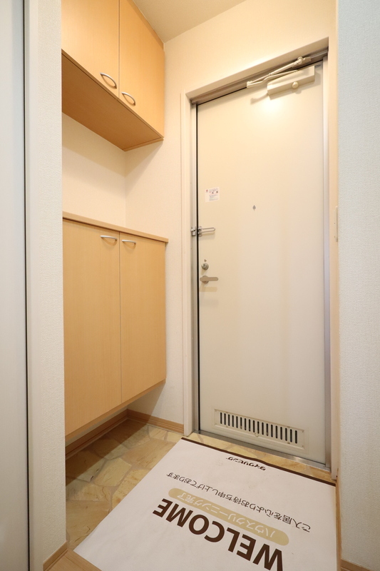 玄関　※別号室写真