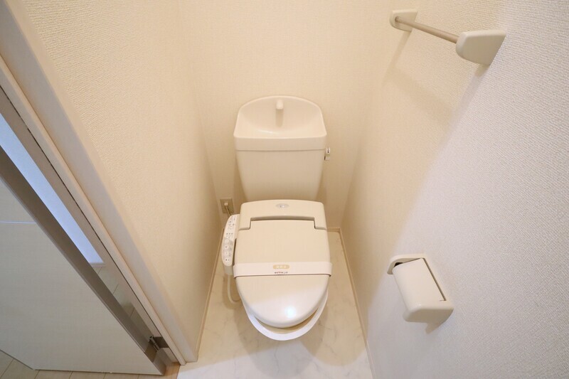 トイレ　※別号室写真