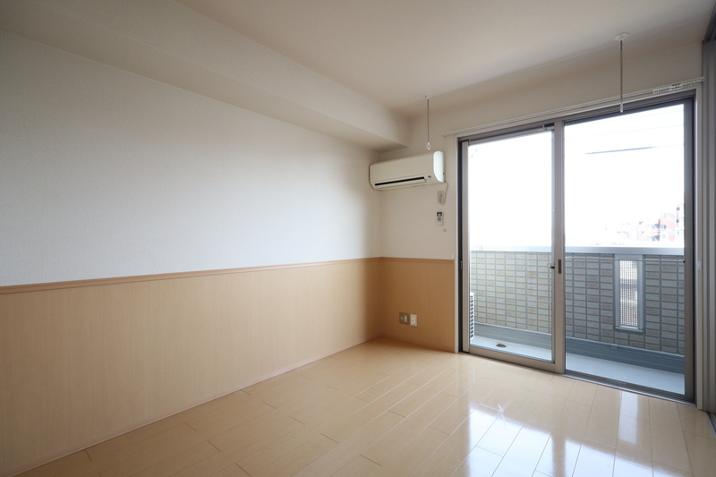 居室・リビング　※別号室写真