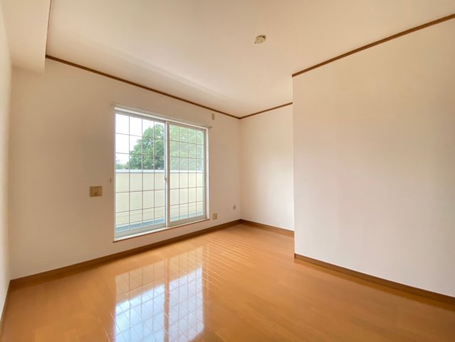 その他部屋・スペース　2F洋室(1)☆