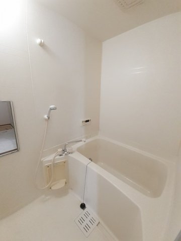 バス・シャワールーム　日々の暮らしに欠かせないお風呂です