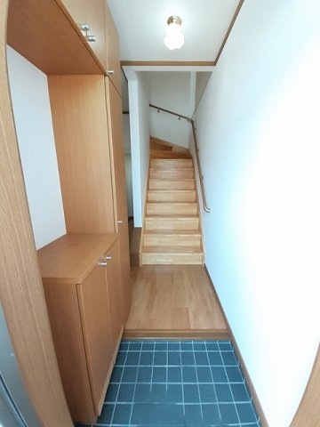 玄関　シンプルで使いやすい玄関です