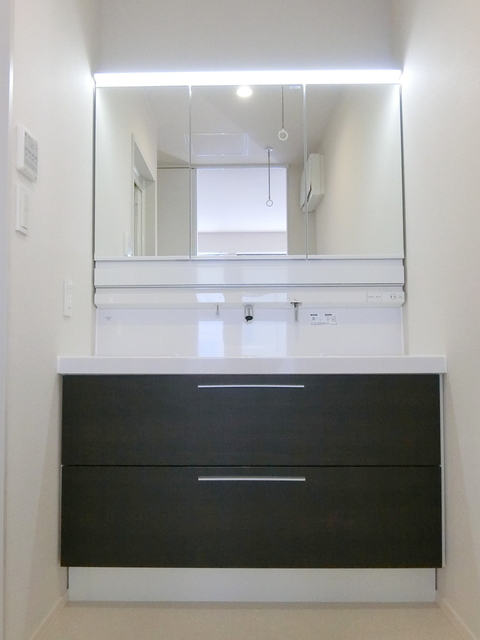 洗面設備　★幅広タイプの独立洗面台★