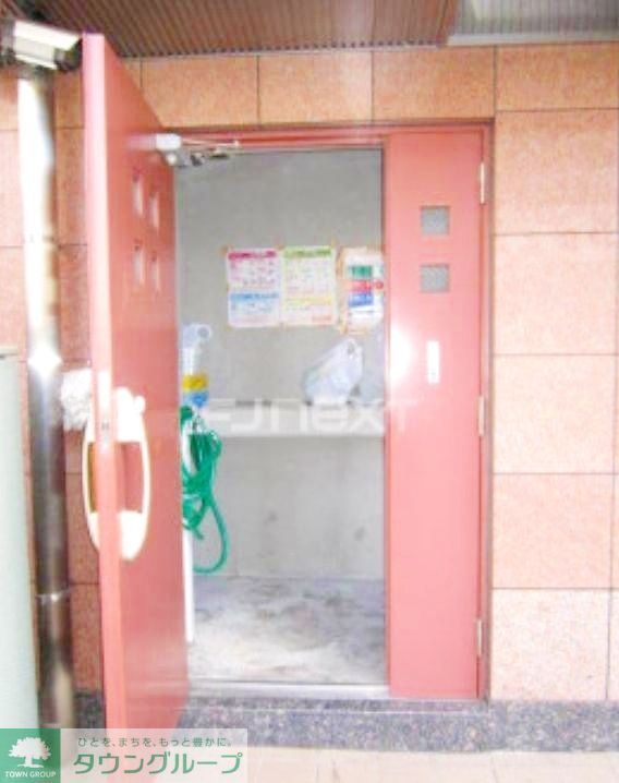 その他　エントランス