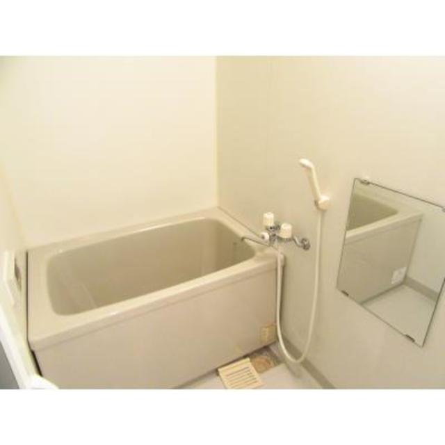 バス・シャワールーム　※写真は同タイプ住戸です。