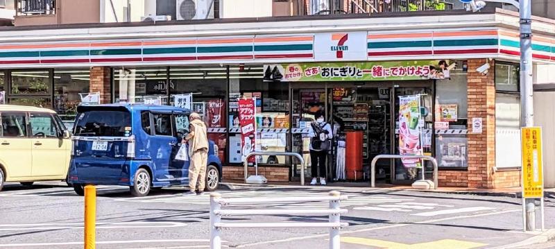 コンビニ　セブンイレブン 葛飾青戸５丁目店（コンビニ）まで140m