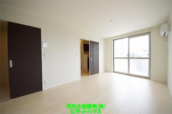 居室・リビング　類似室内