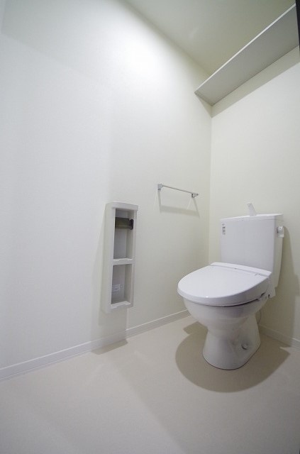 トイレ　シャワートイレ