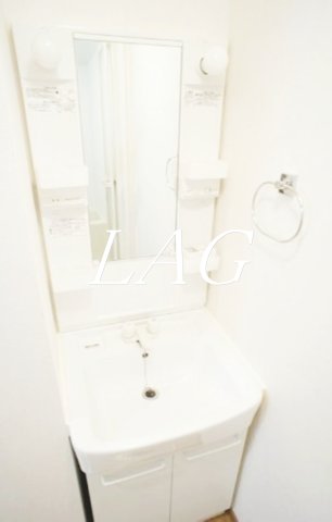 洗面設備　洗面台です。