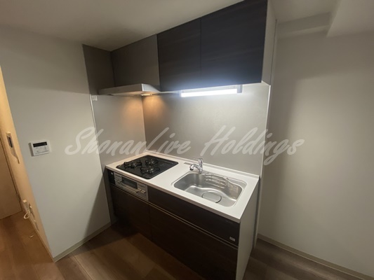 キッチン　3口ガスコンロ♪ ※反転タイプ