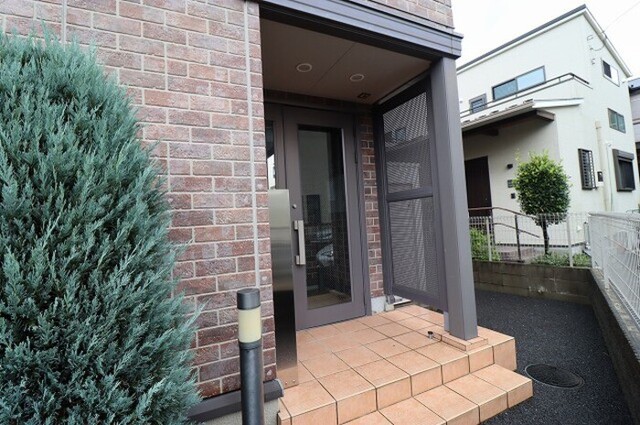 エントランス　エントランス