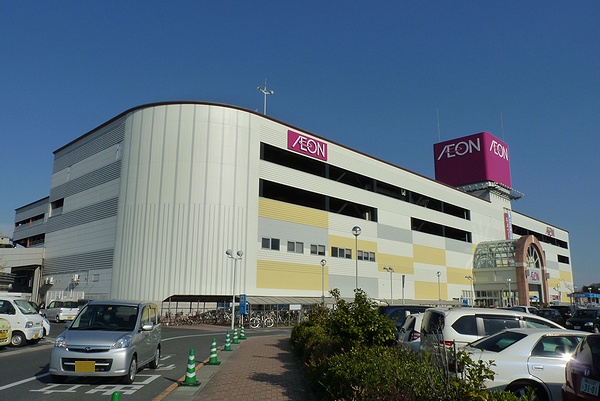 スーパー　イオン倉敷店（スーパー）まで642m