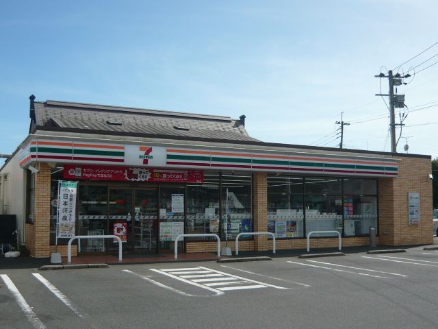 コンビニ　セブンイレブン鹿屋青果市場前店（コンビニ）まで450m