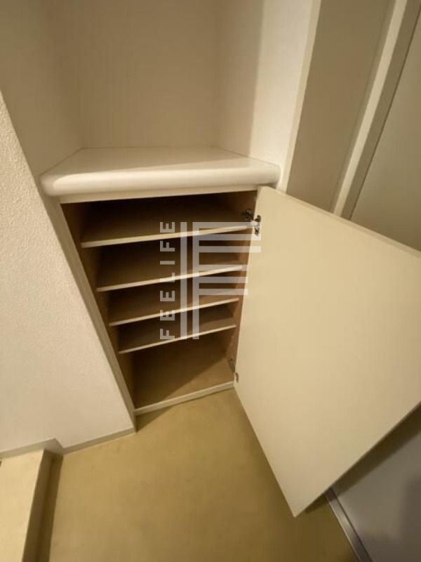 収納　同間取り別部屋の写真です、ご参考までに。