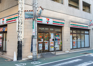 コンビニ　セブンイレブン 荏原中延駅前店（コンビニ）まで653m