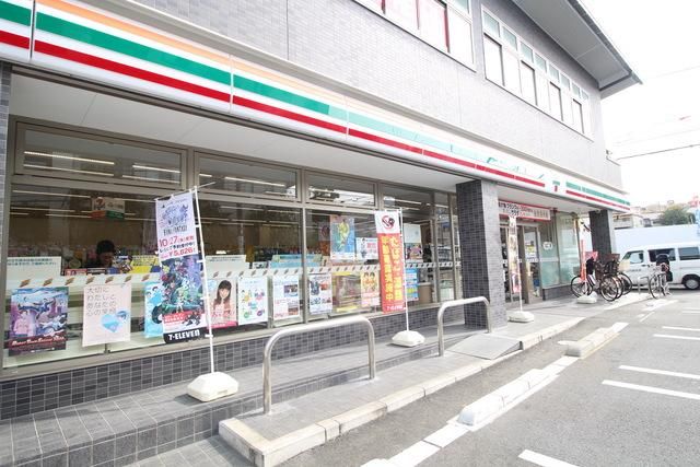 コンビニ　セブンイレブン川崎小台2丁目店（コンビニ）まで542m