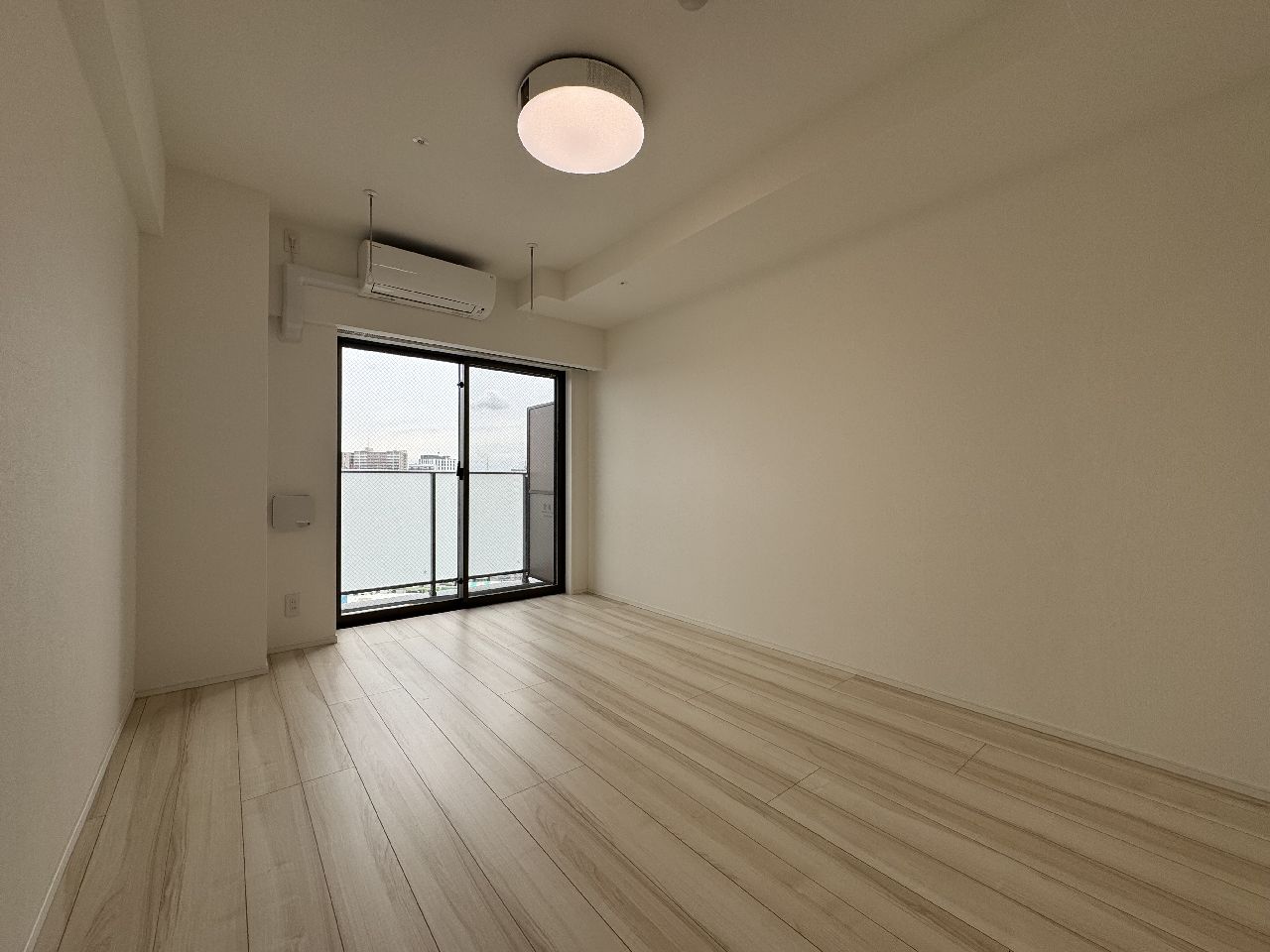 居室・リビング　おしゃれな居間です