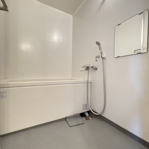 バス・シャワールーム　同仕様タイプです