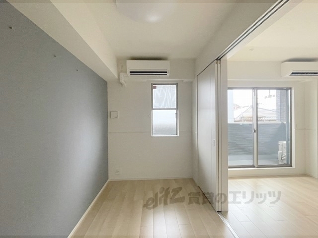 居室・リビング　洋室