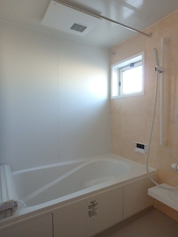 バス・シャワールーム　図面と現状に相違がある場合には現状を優先