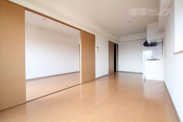 居室・リビング　広々リビング１１帖