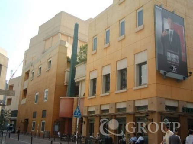 ショッピングセンター　LA　CITTADELLA　MAGGIORE（ショッピングセンター）まで659m