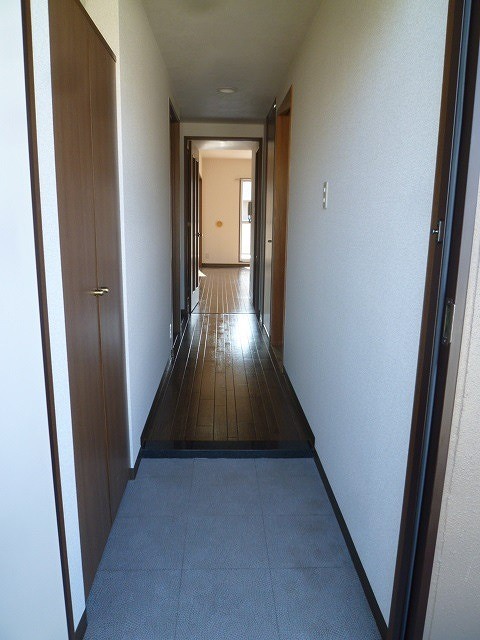 玄関　現況優先