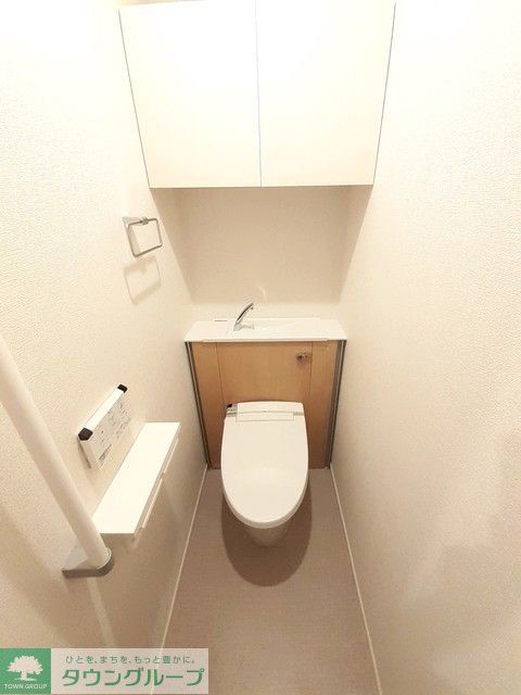 トイレ　トイレ