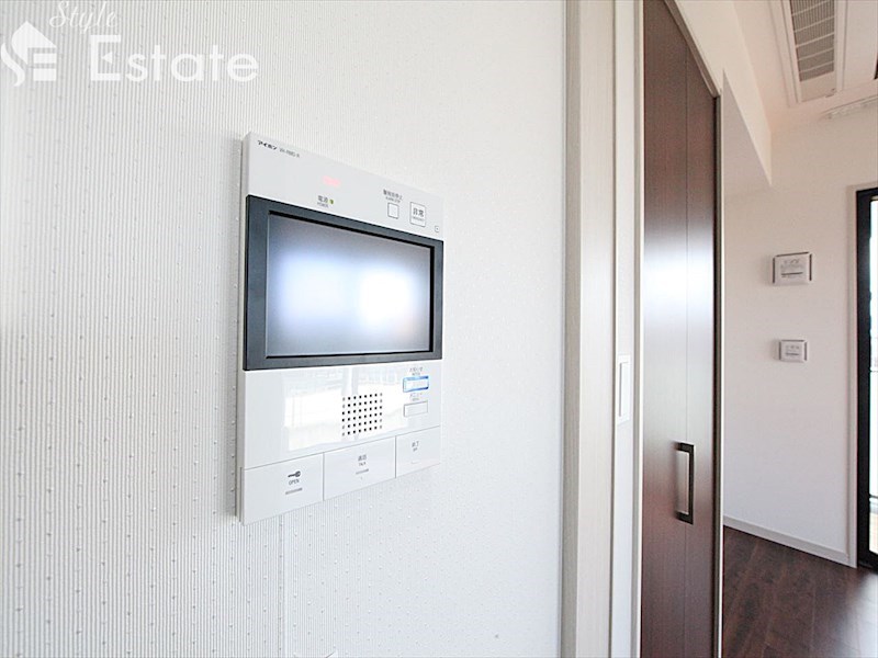 セキュリティ　モニター付きインターホン