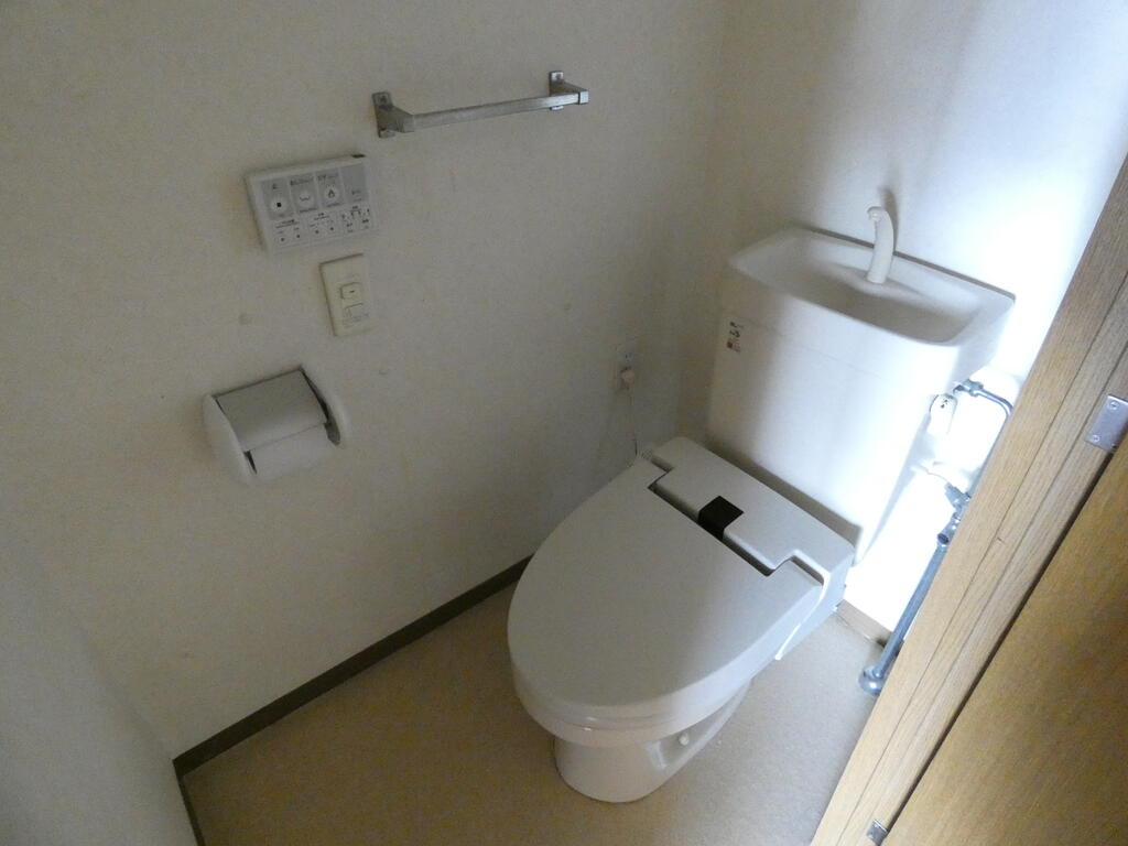 トイレ　トイレ