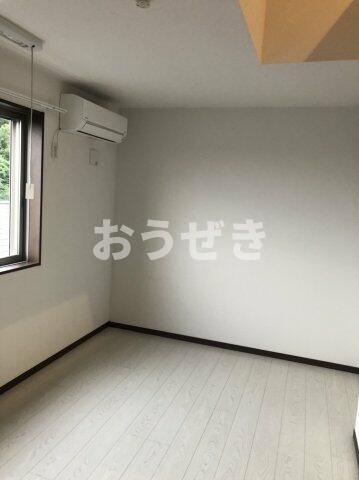 居室・リビング　?