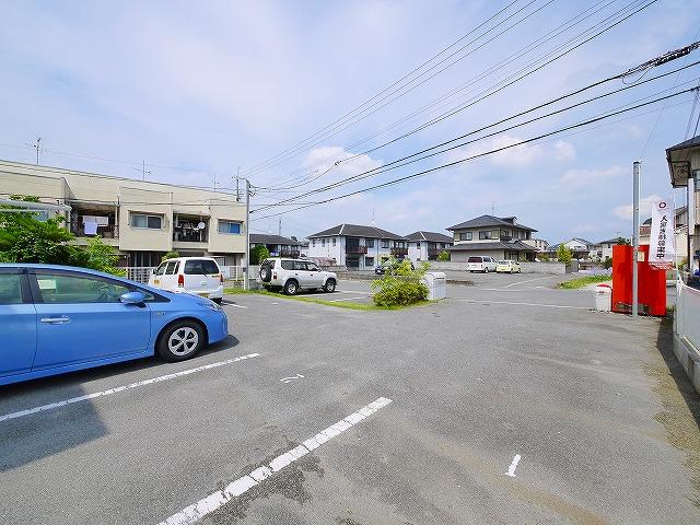 駐車場　カースペースがあります